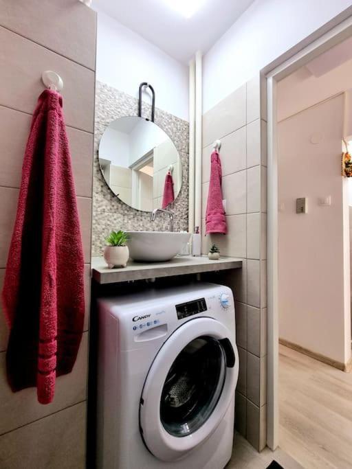 Apartamento Ultracentral Magheru Studio Bucarest Exterior foto